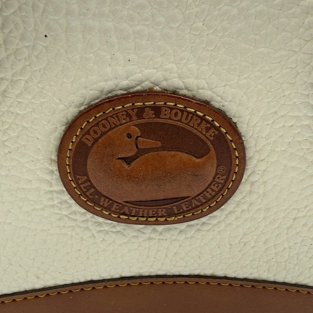 Vintage Dooney Bourke Bone Cream Brown Doctor Bag Satchel Leather 80s‎ 90s